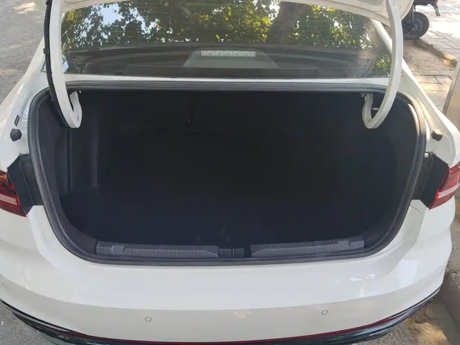 Volkswagen Lavida 2024