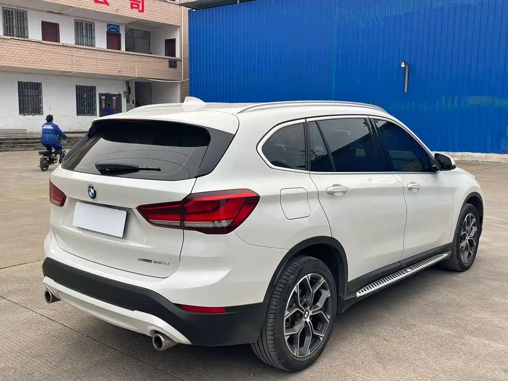 BMW X1 2022