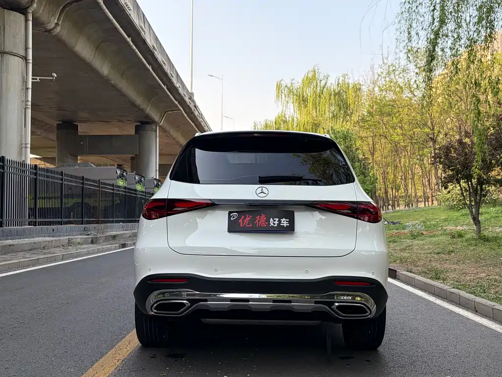 Mercedes-Benz GLC 2024