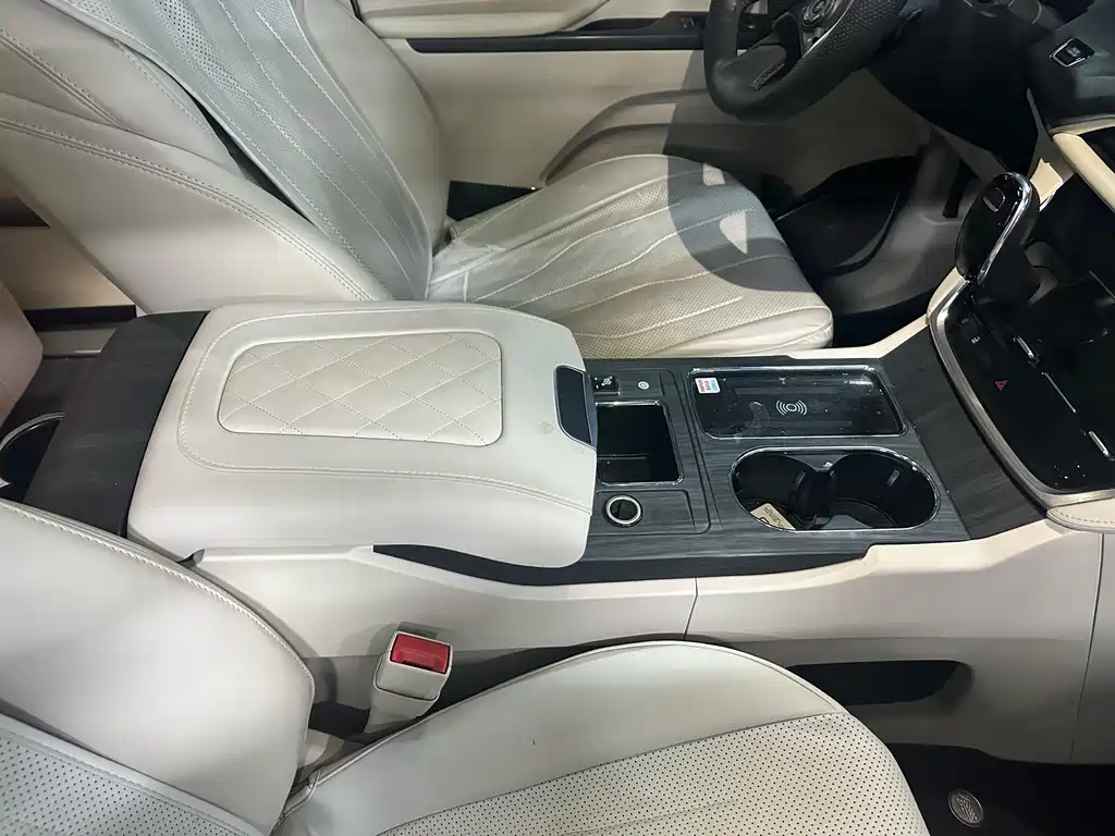 Buick GL8 2023
