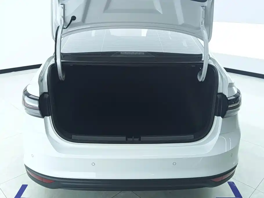 Volkswagen Lavida 2024