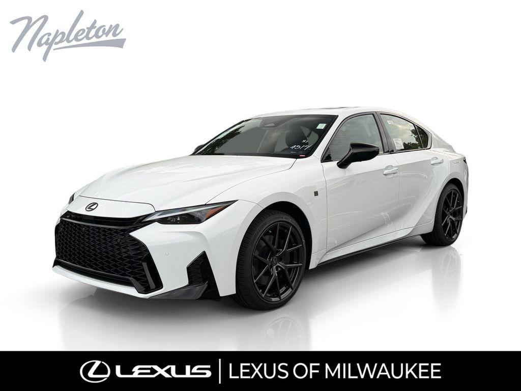 Lexus IS 2026