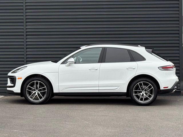 Porsche Macan 2025