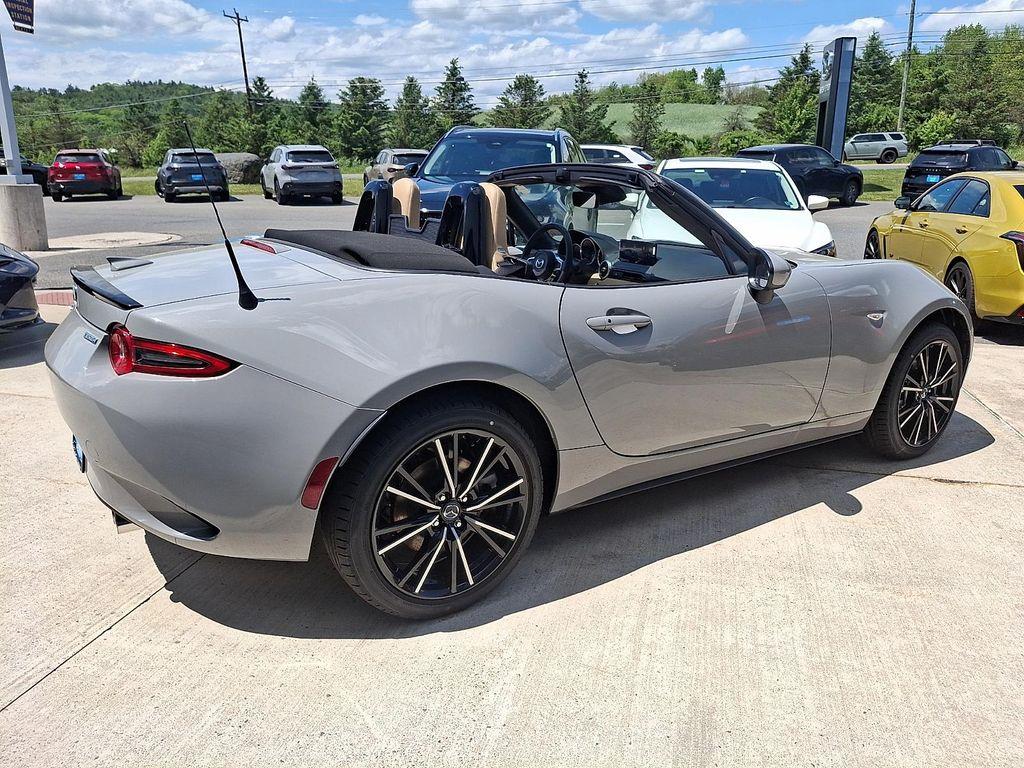 Mazda MX-5 2026