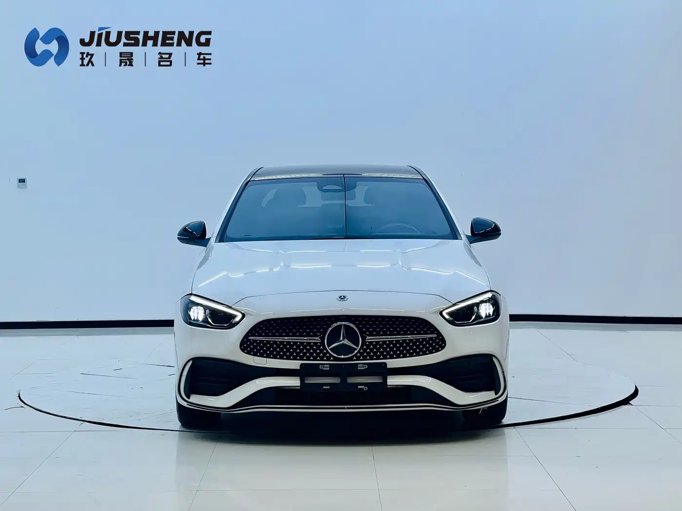 Mercedes-Benz C-Класс 2025