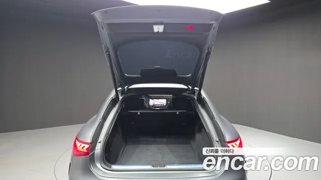 Mercedes-Benz EQS 2021