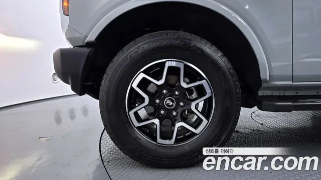 Ford Bronco 2022