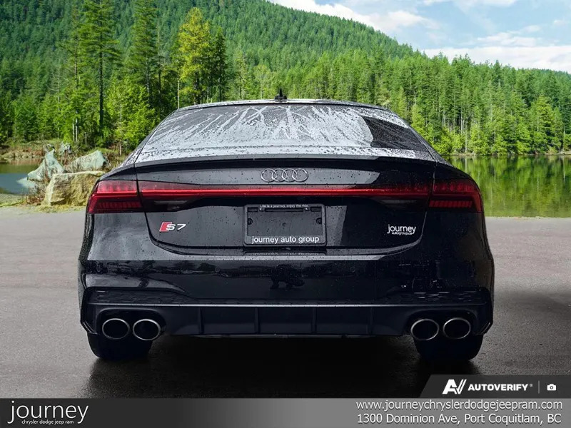 Audi S7 2023