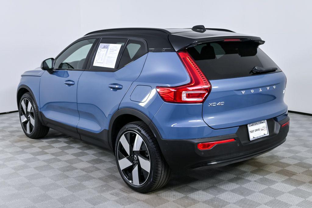 Volvo XC40 2024