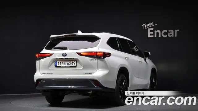 Toyota Highlander 2023