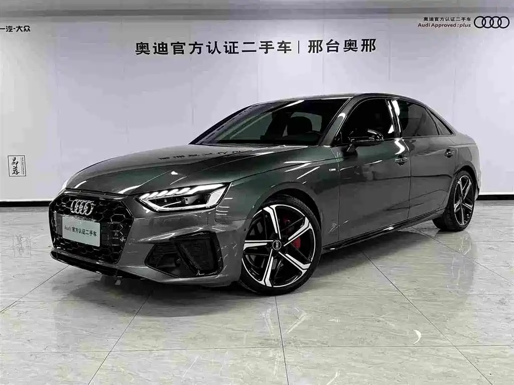 Audi A4 2022