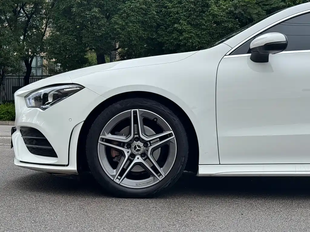 Mercedes-Benz CLA 2021