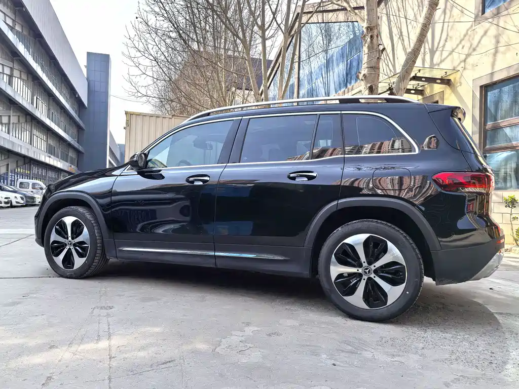 Mercedes-Benz GLB 2022