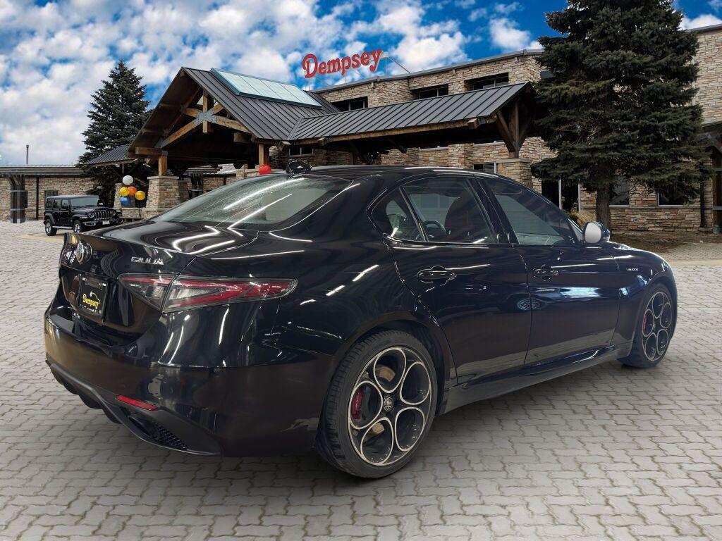 Alfa Romeo Giulia 2024