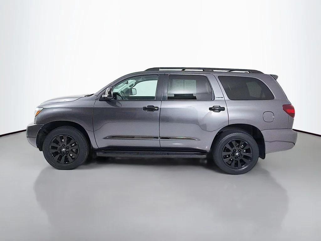 Toyota Sequoia 2021