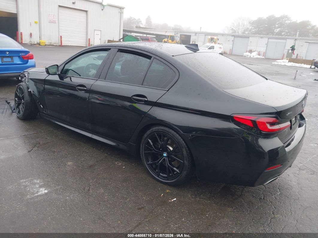 BMW 540 2022