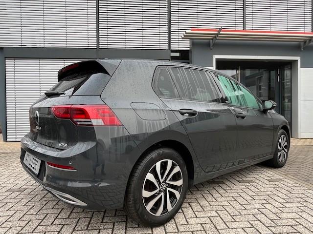 Volkswagen Golf 2021