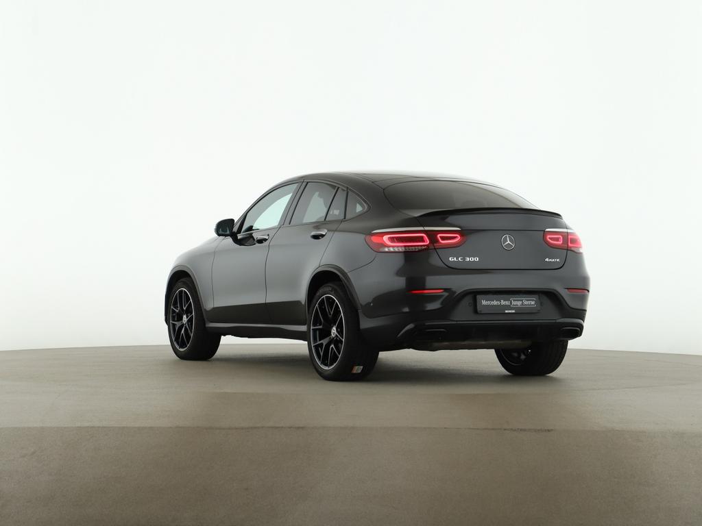 Mercedes-Benz GLC 300 2023