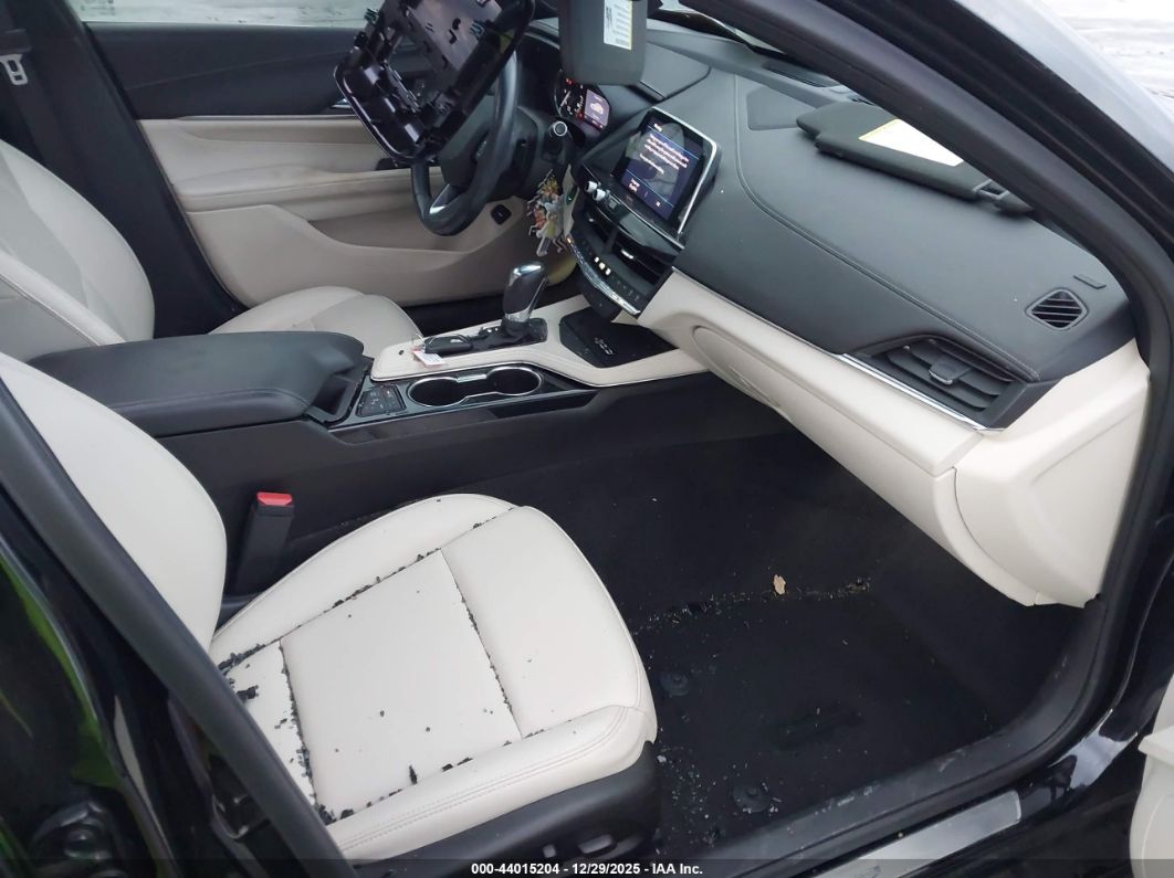 Cadillac CT4 2022
