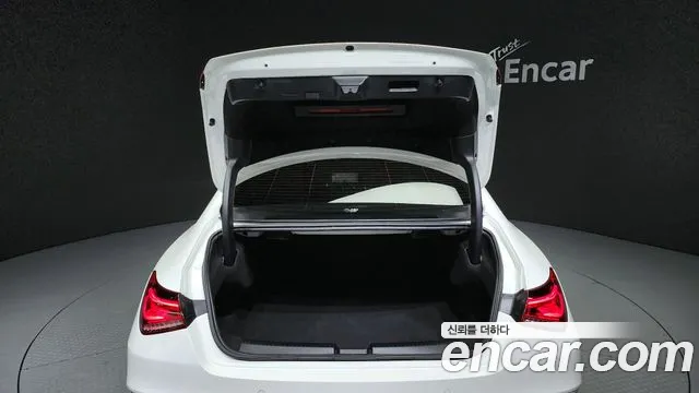 Mercedes-Benz CLA 2022