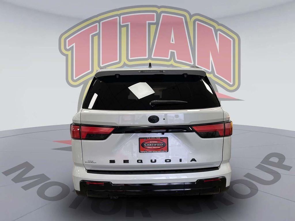 Toyota Sequoia 2024
