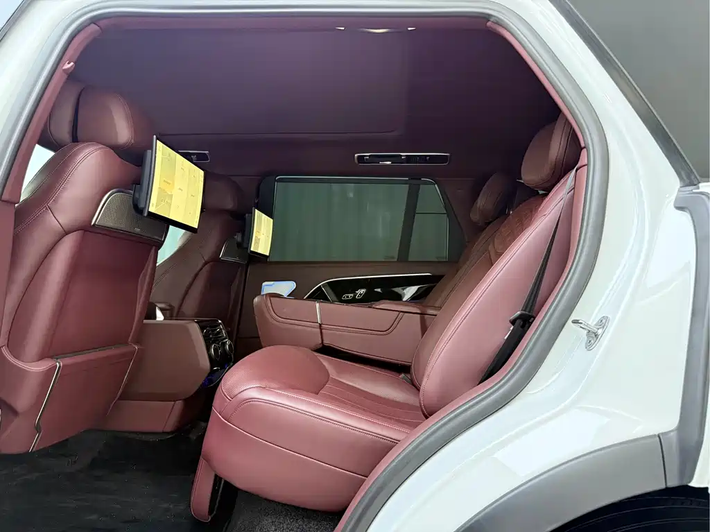 Land Rover Range Rover 2025