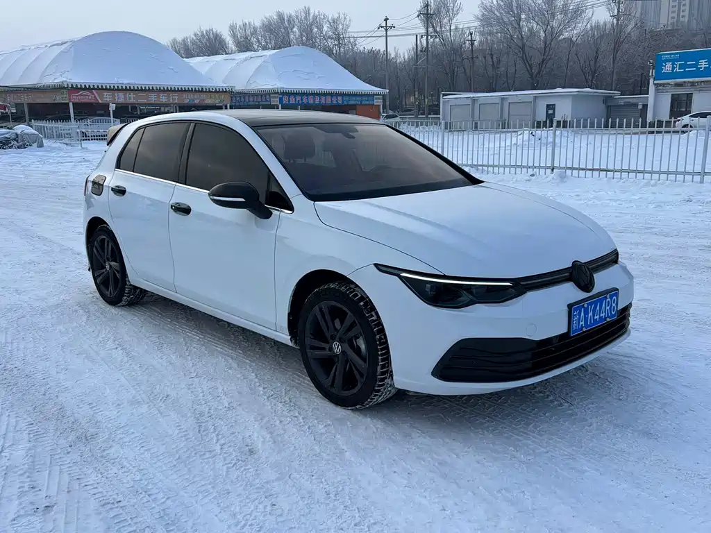 Volkswagen Golf 2021
