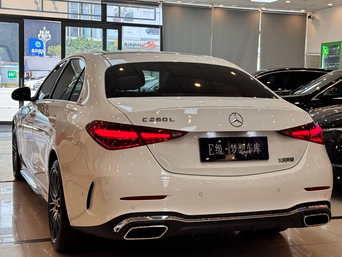 Mercedes-Benz C-Класс 2024