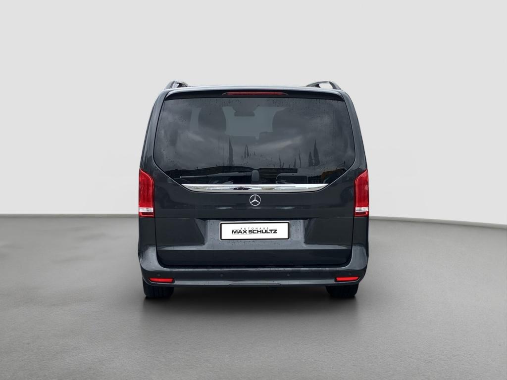 Mercedes-Benz V 300 2022