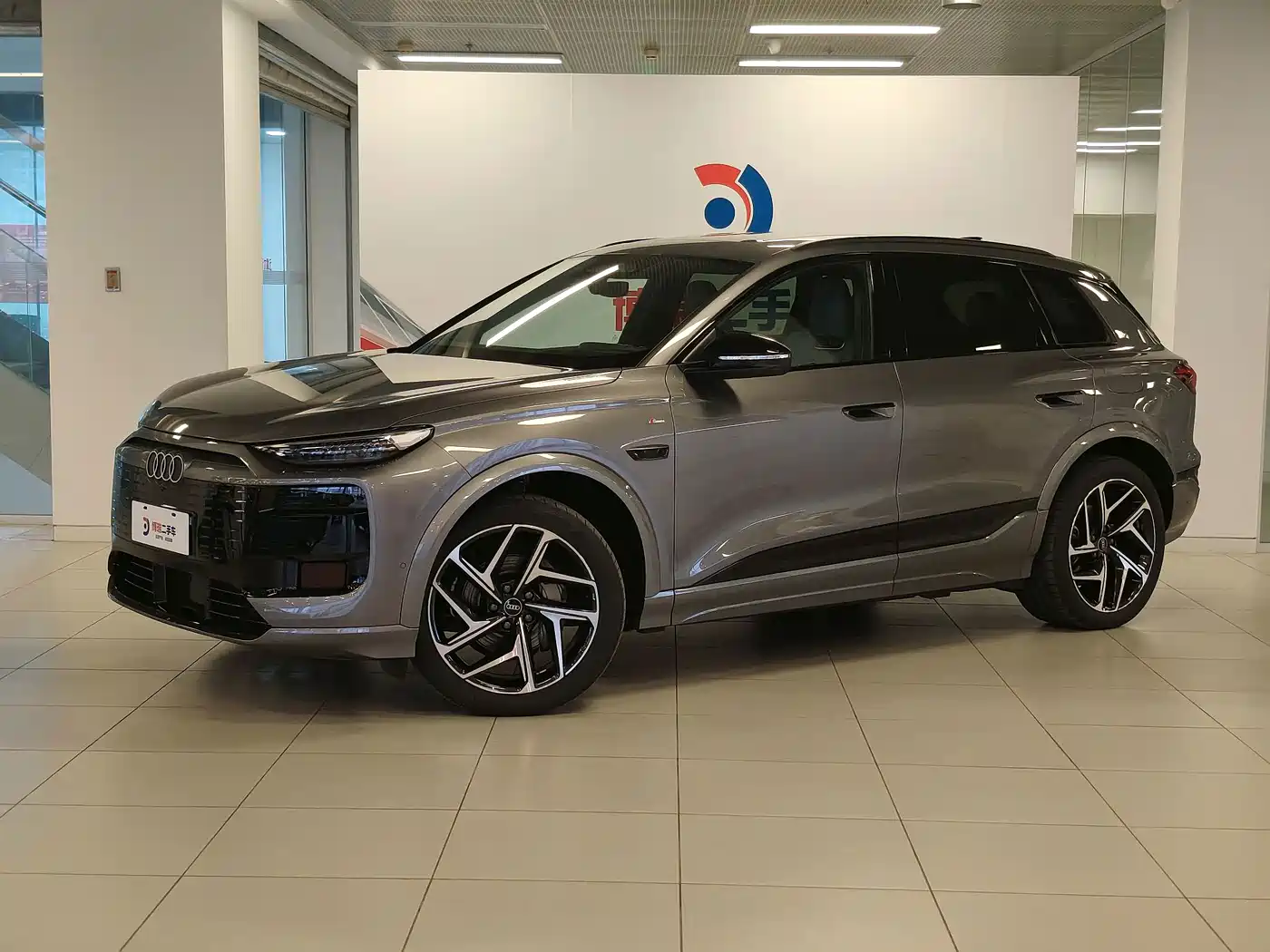 Audi e-tron 2025