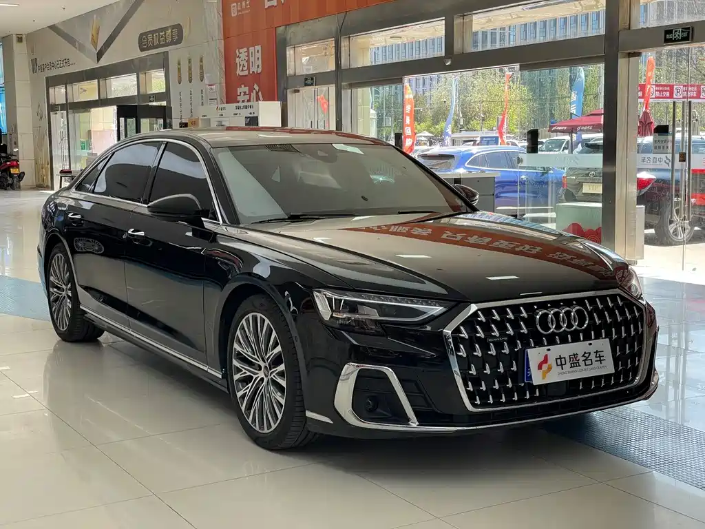 Audi A8 2023