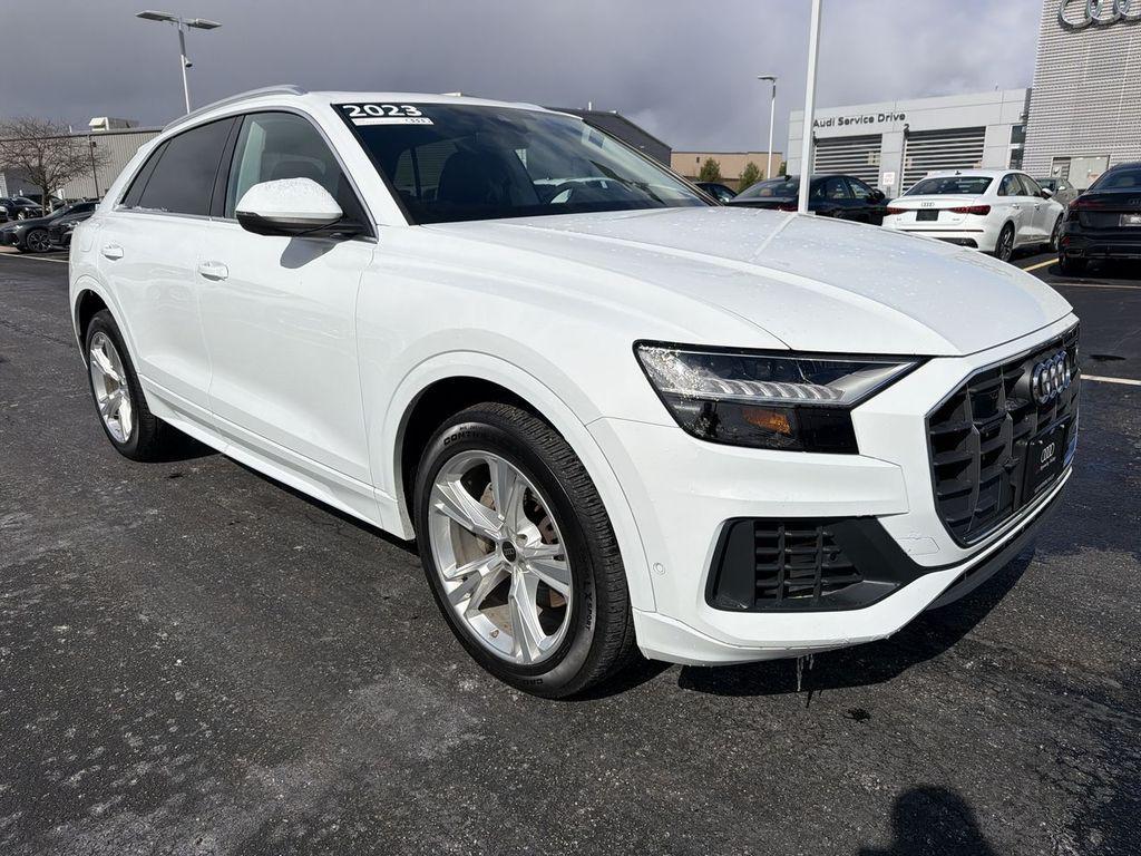 Audi Q8 2023