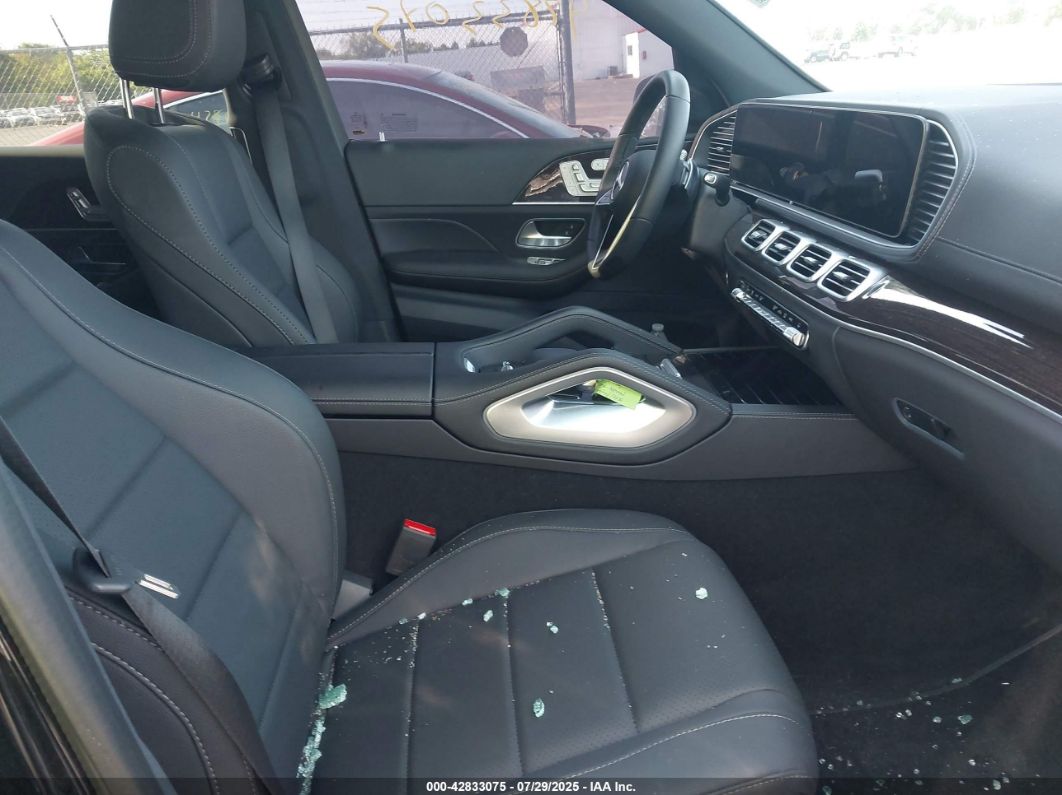 Mercedes-Benz GLS 2025