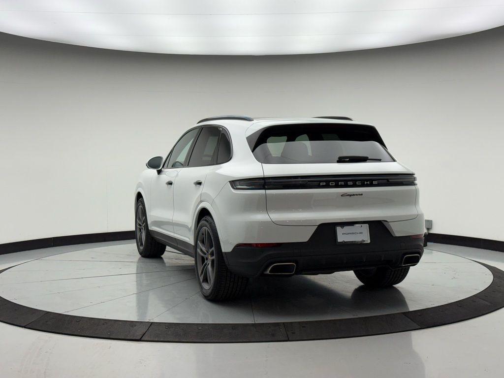 Porsche Cayenne 2024