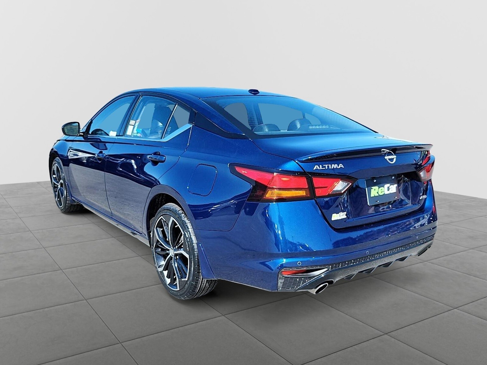 Nissan Altima 2024