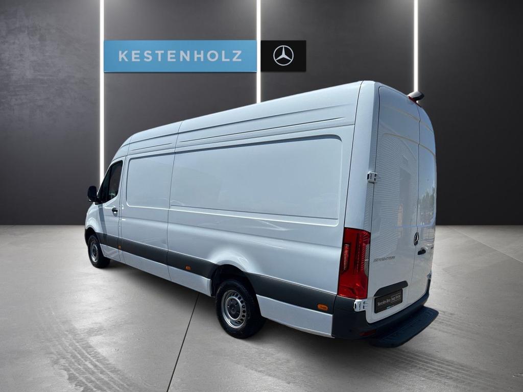 Mercedes-Benz SPRINTER 2025