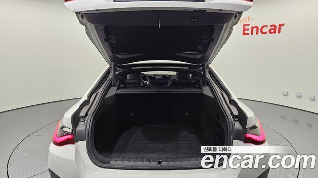 BMW i4 2022