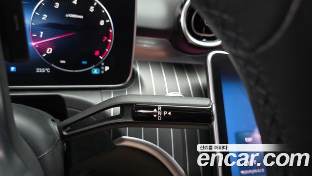 Mercedes-Benz C-Класс 2024