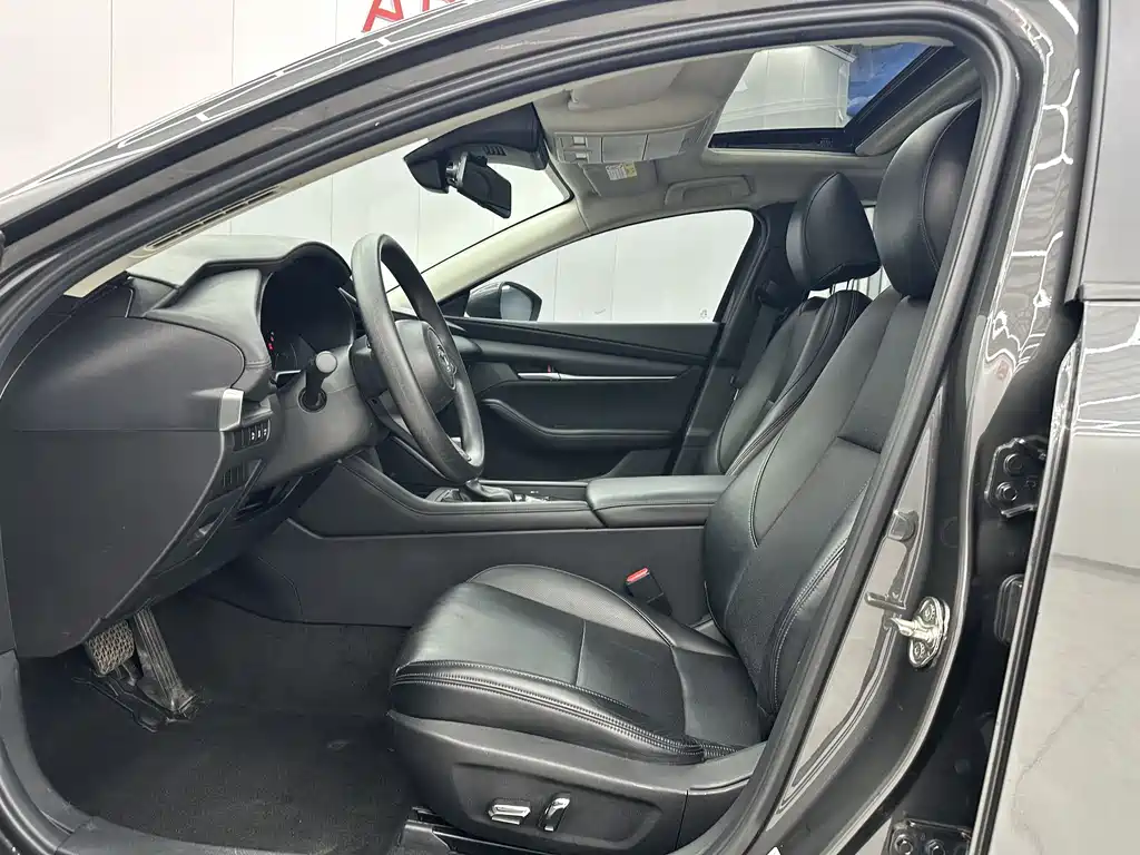 Mazda 3 2021