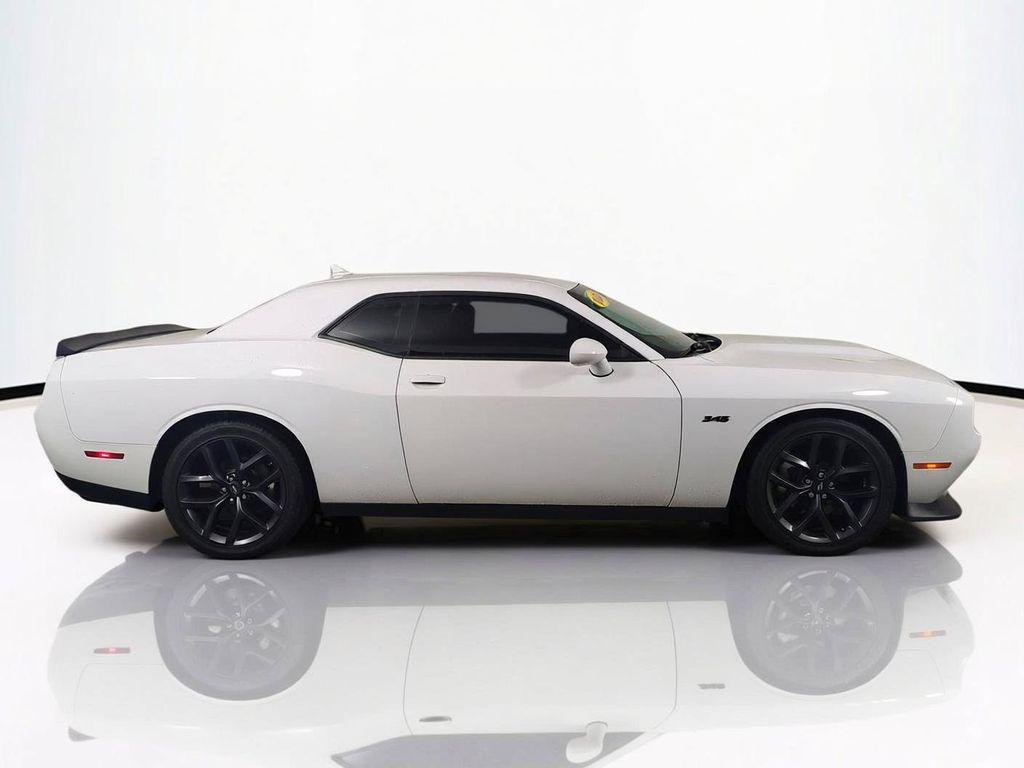 Dodge Challenger 2023