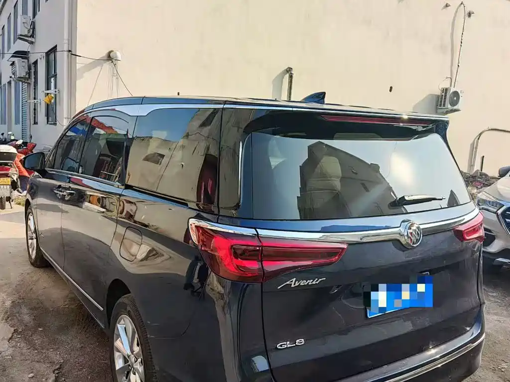 Buick GL8 2021