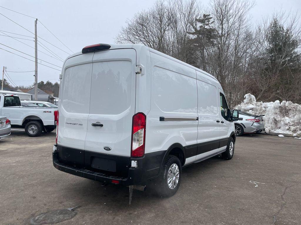 Ford Transit 2022