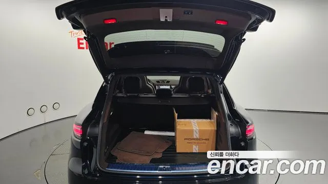Porsche Cayenne 2020