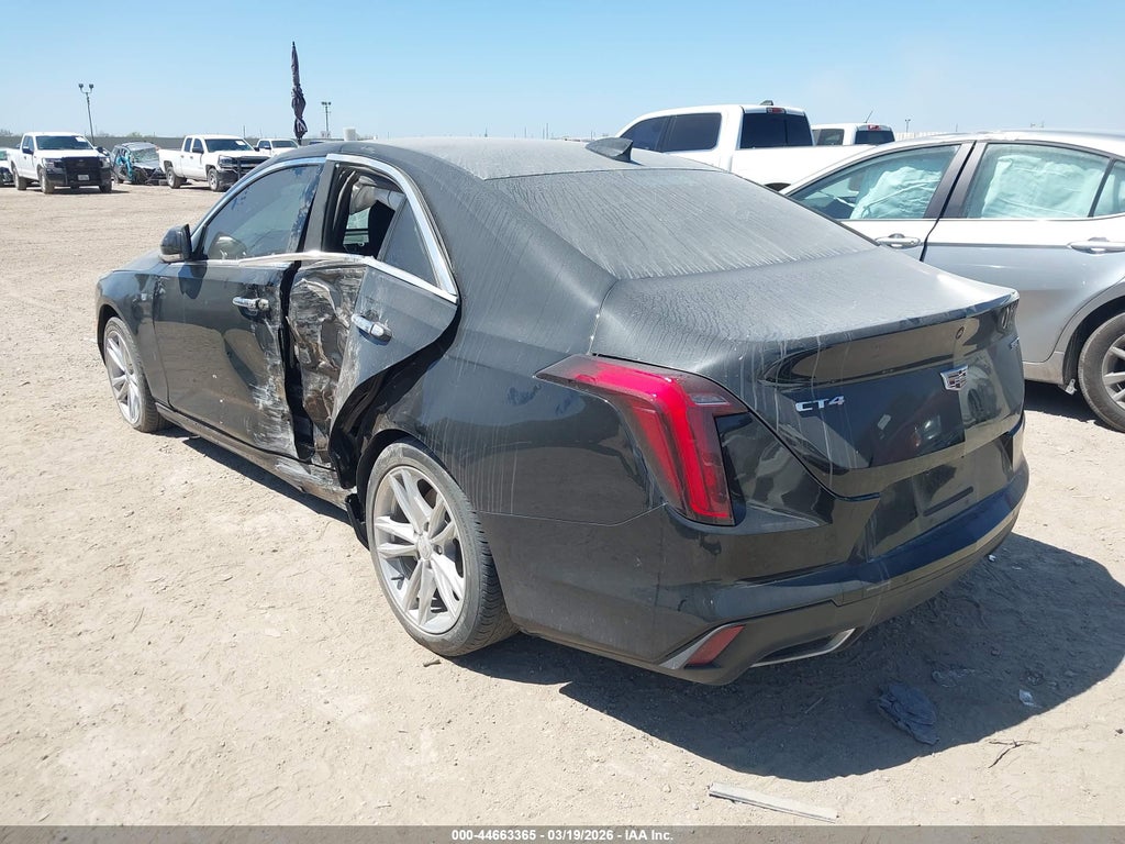 Cadillac CT4 2022