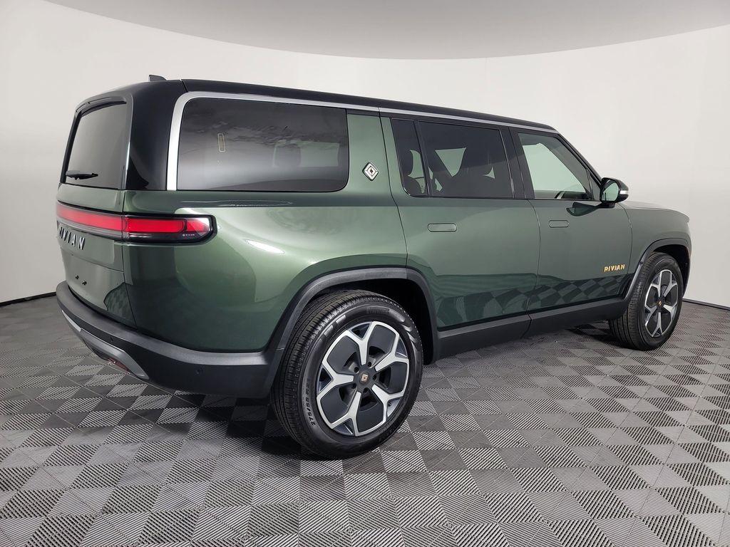 Rivian R1S 2024