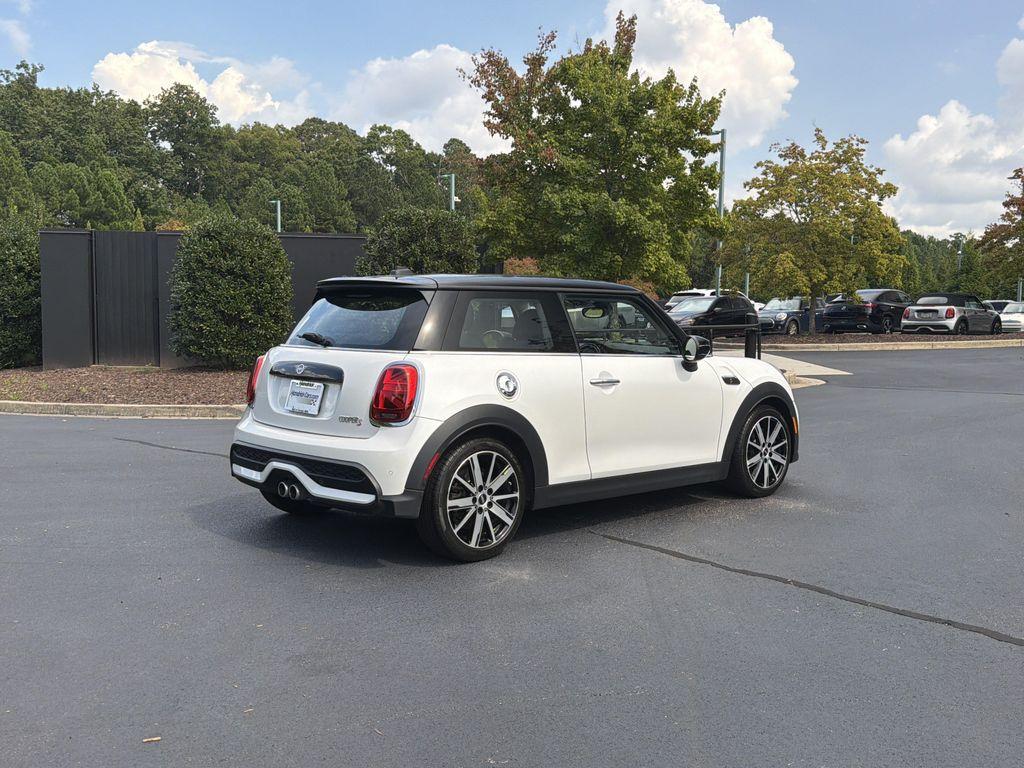 Mini Hardtop 2024