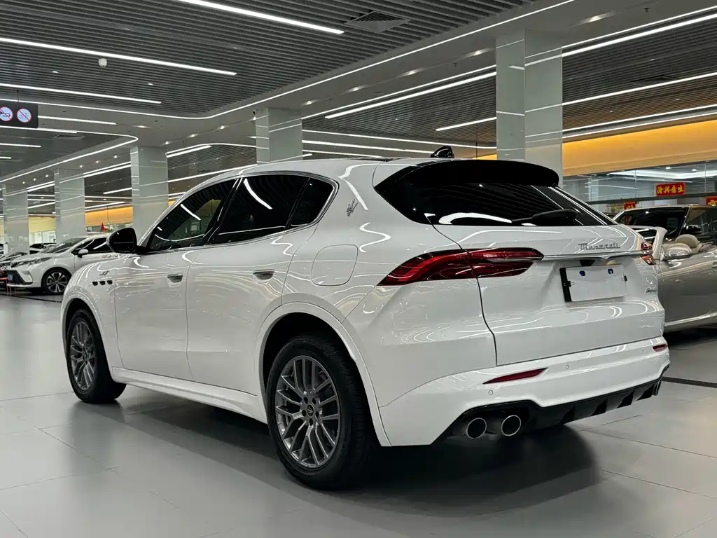 Maserati Grecale 2023