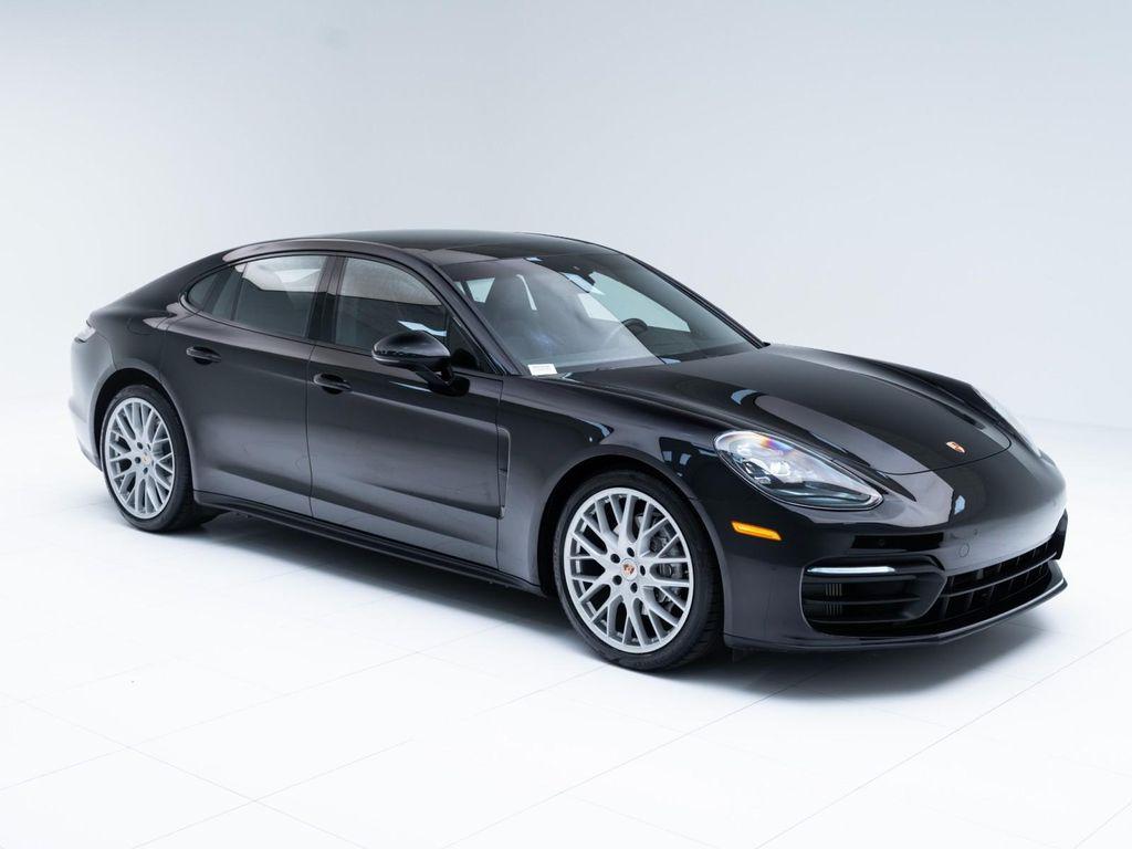 Porsche Panamera 2022