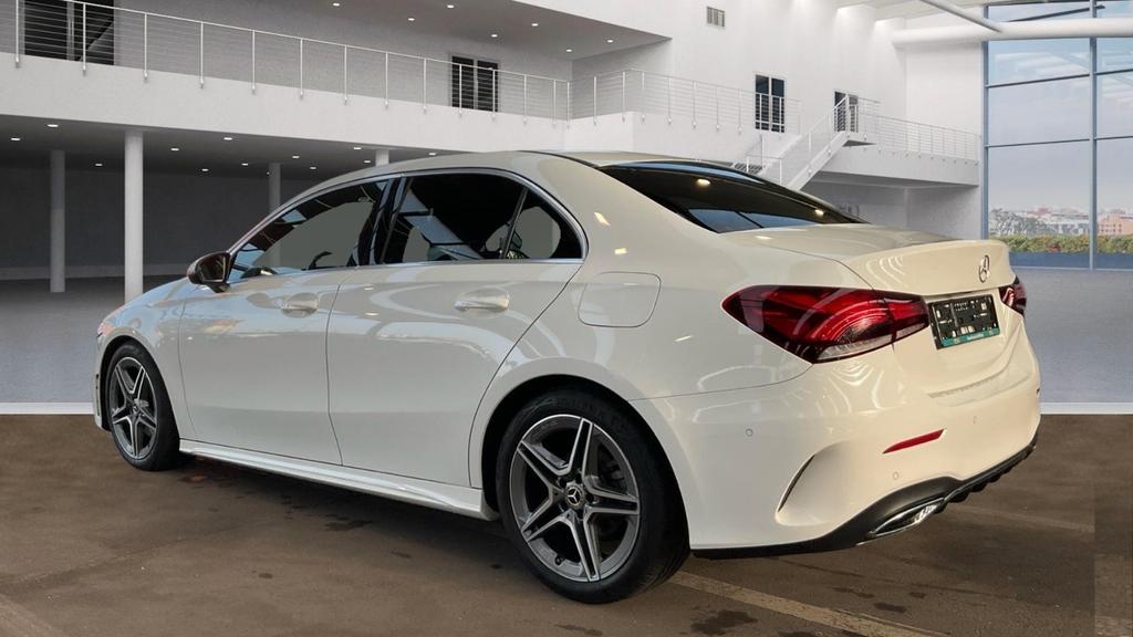 Mercedes-Benz A 180 2022
