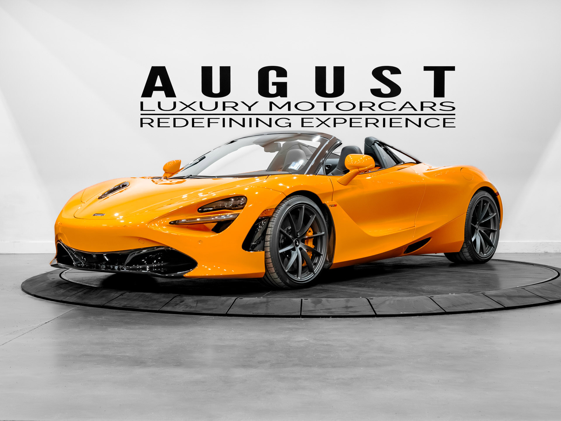 McLaren 720S 2021